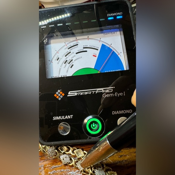 14KT Yellow Gold Diamond in Diamond Shape Panel Link Tennis Bracelet - Picture 15 of 15